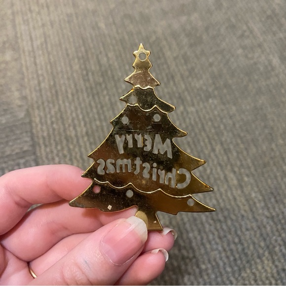 Vintage Cut Metal Gold Tone Merry Christmas Tree Ornament Holiday 2 3/4" - Picture 5 of 7